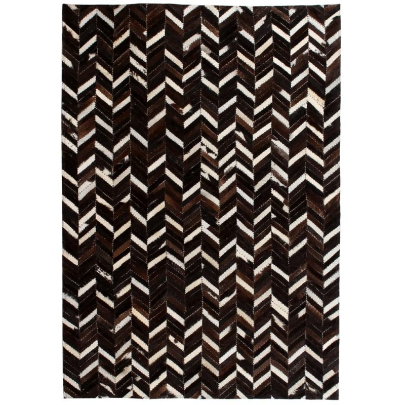 Tepih od prave kože s pačvorkom 160 x 230 cm ševron crno-bijeli